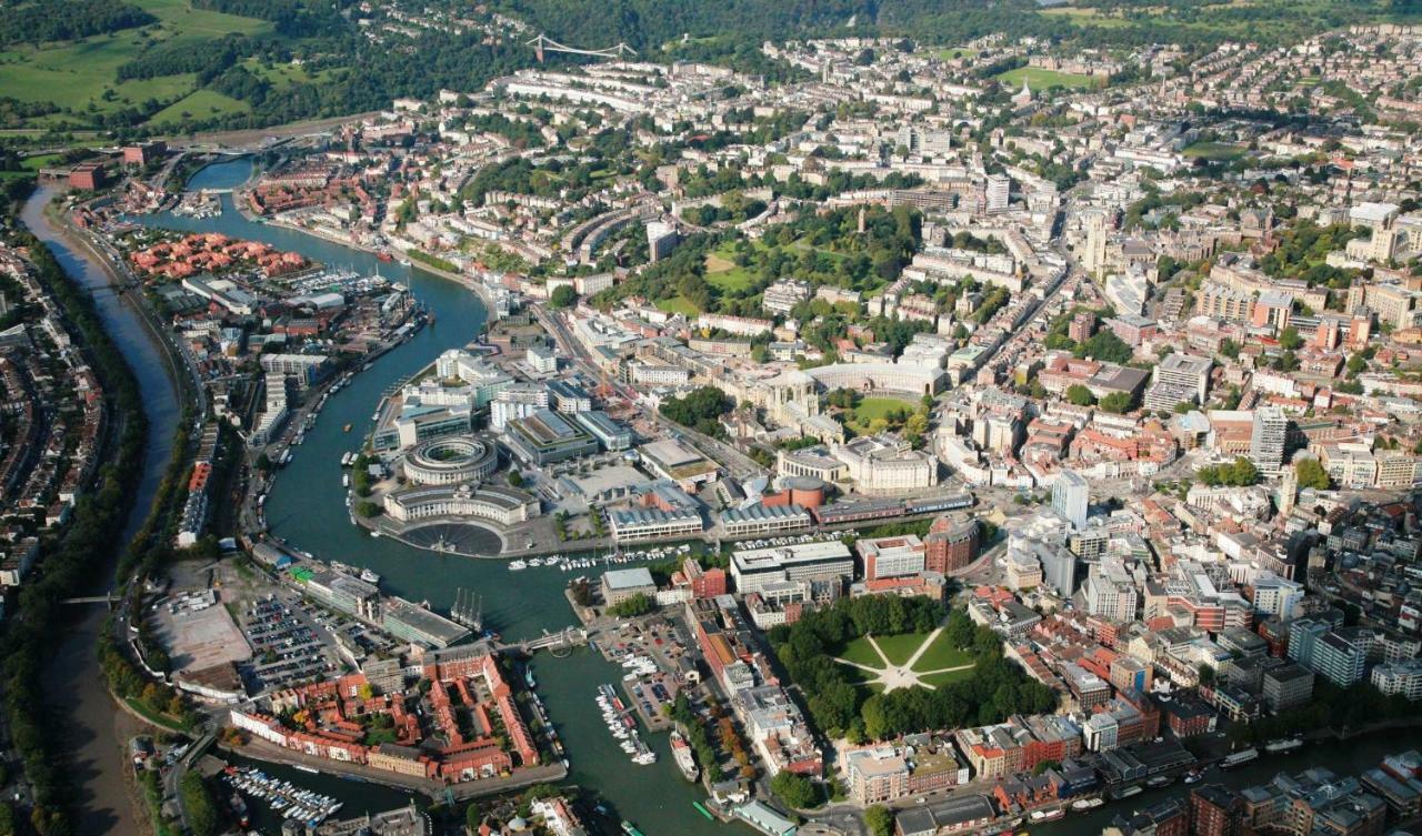 Popup 3* Bristol